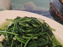 -年辉渔村·非遗传承餐厅(新丰江店)