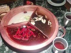 -潮辣重庆火锅(二七万达店)