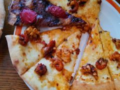 草莓巧克力比萨-比格比萨自助(花园路店)