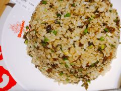 酸菜&nbsp;炒饭-蛙蛙叫干锅年代(簋街总店)
