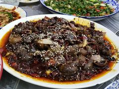-江湖黑大兔(杨家坪店)