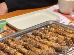 烤羔羊肉串-木屋烧烤(大运店)