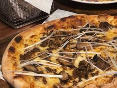 烤牛肉披萨-I HOLIC艾豪丽披萨(KKone店)