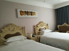 -南洋冠盛酒店(广州天河公园地铁站店)