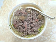 -华威达牛庄(黄埔大道西店)