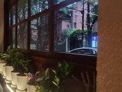 -云阿蛮云南生烫牛肉米线(奉贤路店)