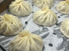 -清真老铁家灌汤包