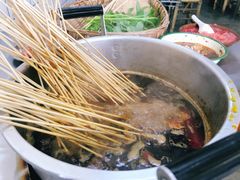 -咏勝锑锅麻辣烫(净居寺路总店)