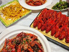 -肥肥虾庄·金牌油焖大虾(首义路店)