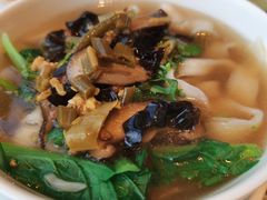 -视界美食自助餐厅·石家庄希尔顿酒店