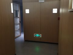 -耳湾躺式采耳SPA馆(保利五月花店)