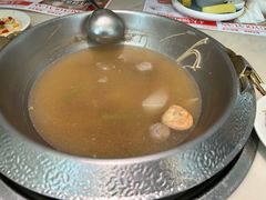 -左庭右院鲜牛肉火锅(浦江欢乐颂店)