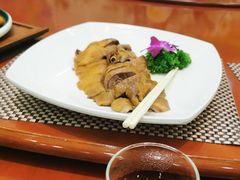 -龙悦湾酒家·八阵鱼生·渔人码头店
