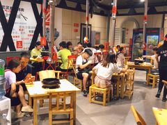 大堂-么肆烤肉·中式自助·烤肉大排档(街道口季佳PAI店)