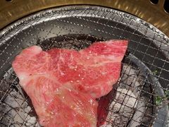 -山川小町·极番烧肉(新地假日广场店)