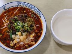 -四小区火锅·巷子里的重庆火锅(花照壁店)