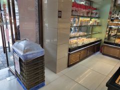 面包甜点陈列柜-长乐饼屋(荔湾店)