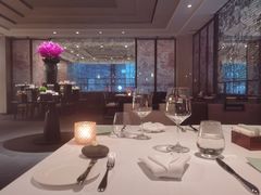 -罗宾斯牛排馆(重庆丽晶酒店)