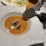 因为价格的原因吧,人不是很多