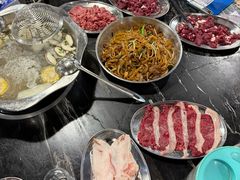 -牛一煲美食(江高店)