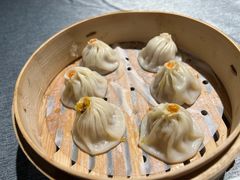 蟹粉小笼包-绿波廊(豫园店)
