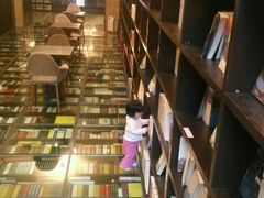 android_upload_pic-钟书阁(松江泰晤士小镇店)