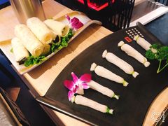 -新草堂锅物料理(泉城路店)