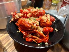 -巴厘龙虾·榜首油焖大虾(音乐学院·沿江酒馆店)