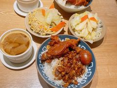 -红猪卤肉饭(大西洋美食城店)