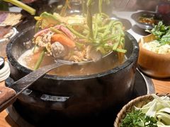 -芸山季·云南山珍菌火锅(南翔印象城MEGA店)