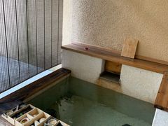 -乐领拈花溪·林涧食韵