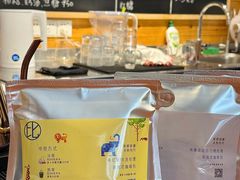 -Be Lived Cafe比例咖啡(摩天轮店)