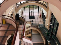 -香港大学