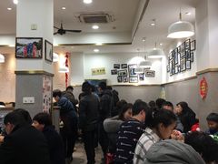 等位区-杨爱珍大排档(龙游店)