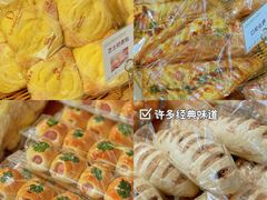 -顶东面包花园·生日蛋糕(世博店)