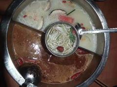 -锅玖玖火锅(马鞍山路家乐福店)