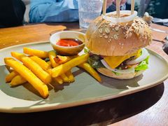 祖母至尊汉堡-G+KITCHEN(龙湖狮山天街店)