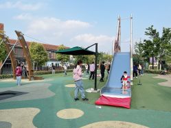 -季高兔窝窝亲子园(上海薰衣草公园店)