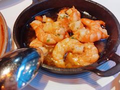 橄榄油香蒜虾仁-ELROJO红·西班牙餐厅(中骏世界城店)