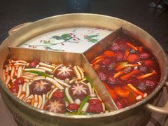 -湊湊火锅·茶憩(打浦桥日月光店)