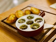 蜗牛配蒜香面包-EN SPACE恩空间