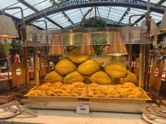 -川骄海鲜自助(王府井奥莱UP TOWN店原世界之花店)