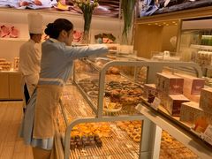 面包甜点陈列柜-好利来(熙地港店)