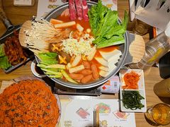 -冰川冷面·延边菜·炭烤串(观前店)