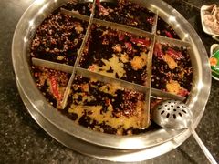 锅底-邓莽子老火锅(中兴路总店)