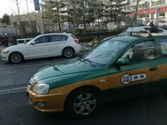 场地-中国人民解放军第306医院-停车场