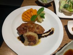 -阿吾罗·月咏精致日料(港汇恒隆广场店)
