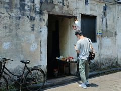-仓桥直街臭豆腐
