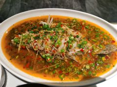 盐帮跳水桂鱼-本来精品川菜(嘉里中心店)