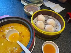 -蝴蝶里·粤菜·点心(滨江龙湖店)